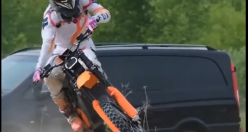 Caofen FX Electric Motorcycle – Unleash Speed and Power