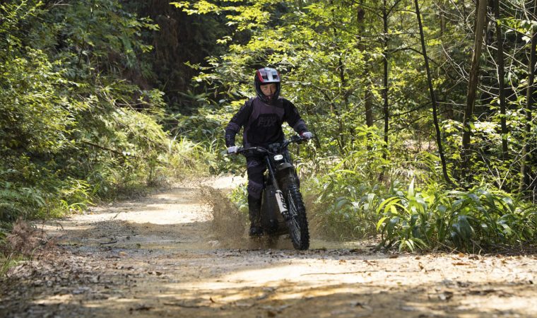 Master the Road: Essential Tips for Riding Caofen E-Motorcycles